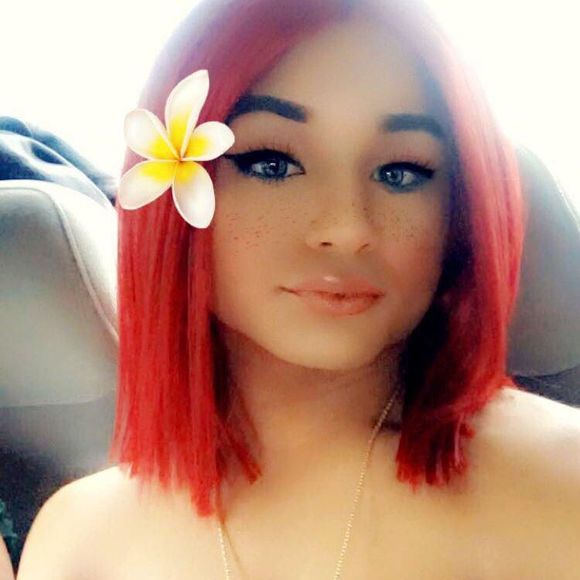 Meet your Posher, Clarissa - Picture 1 of 1